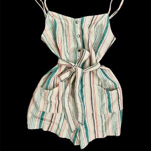 EUC Splendid Shorts Romper, size M